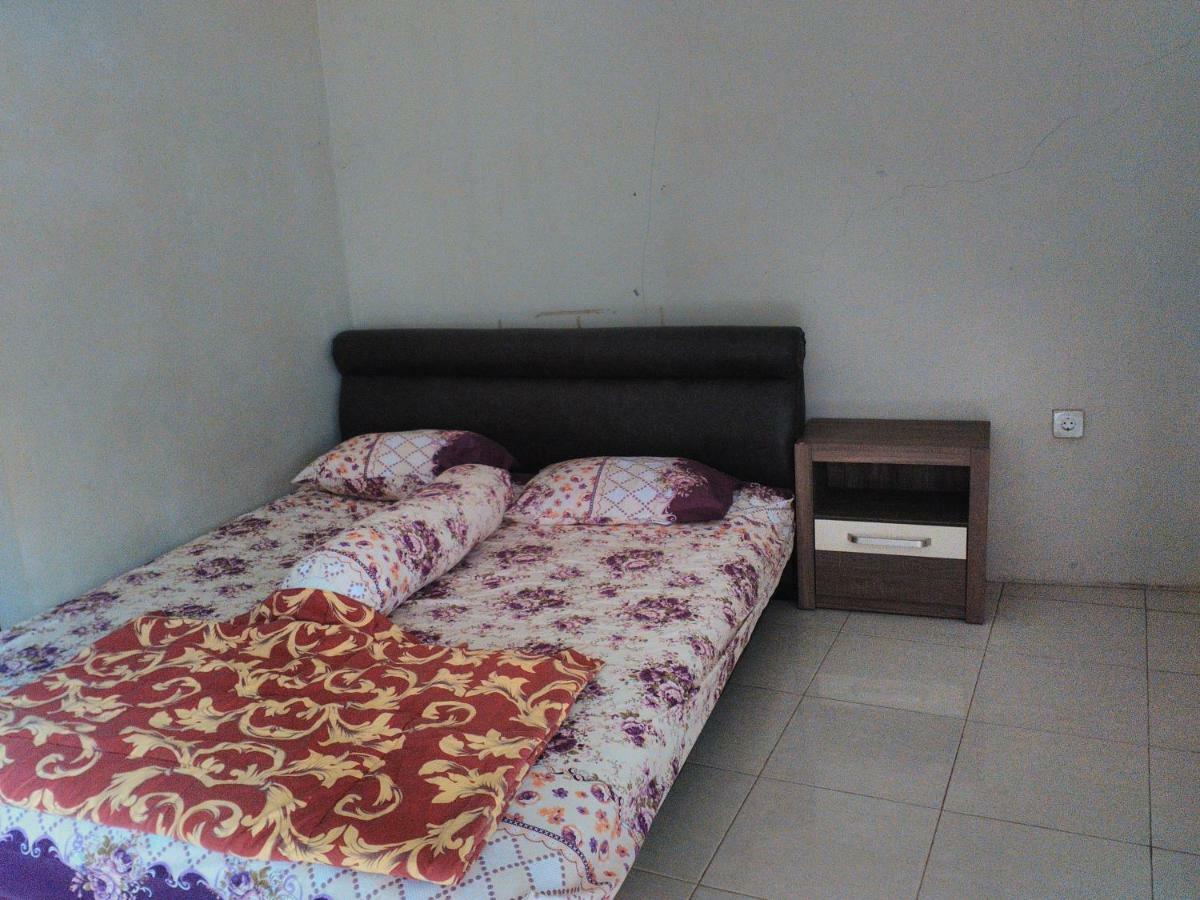 Nabila Syar'I Guest House Padalarang Esterno foto